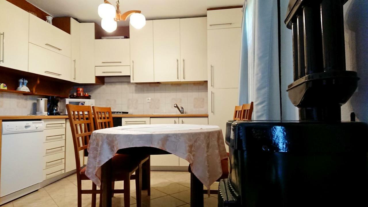 Apartments Rogocana Labin  Exterior photo